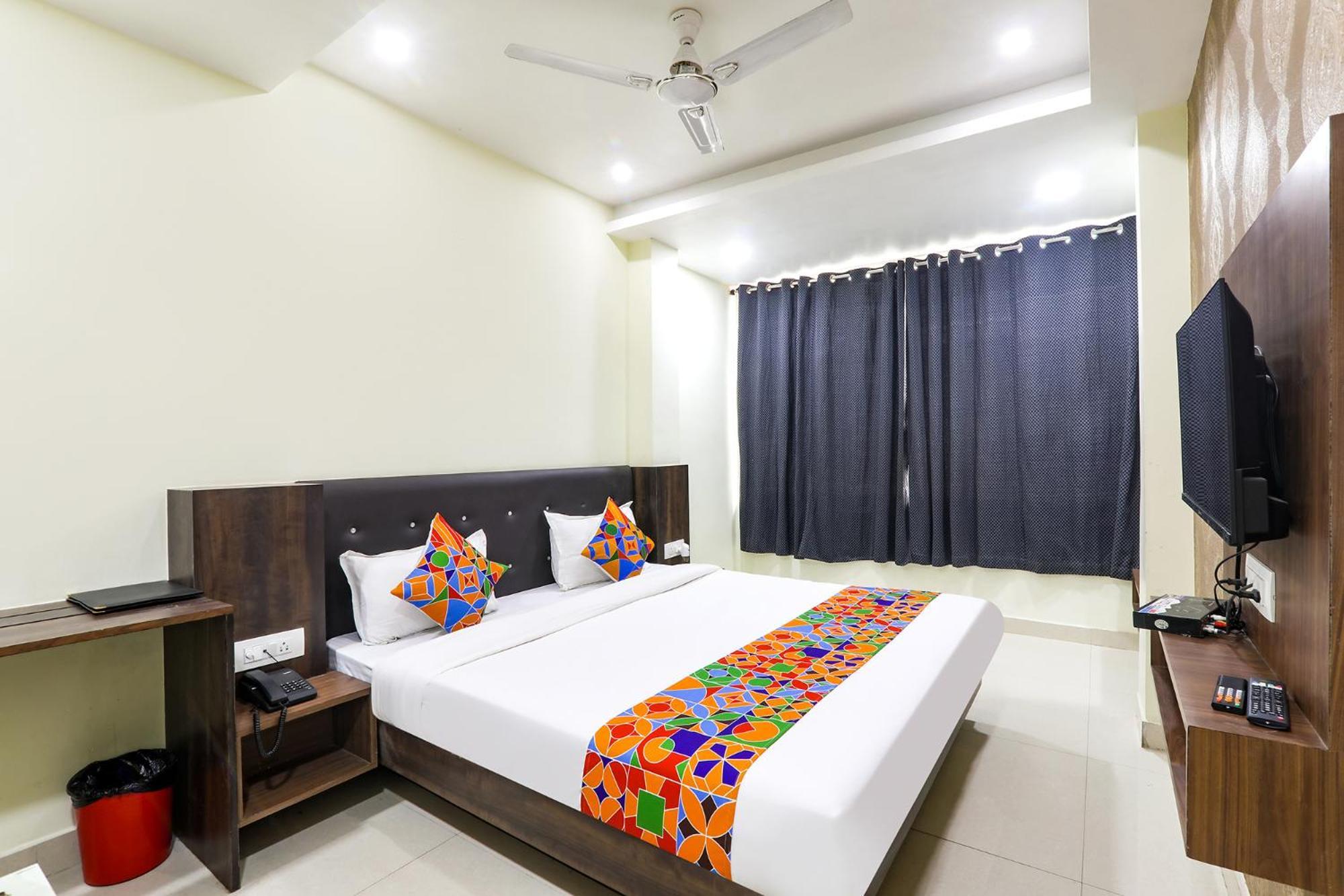 Fabhotel The Kumar Inn Danapur Exterior photo